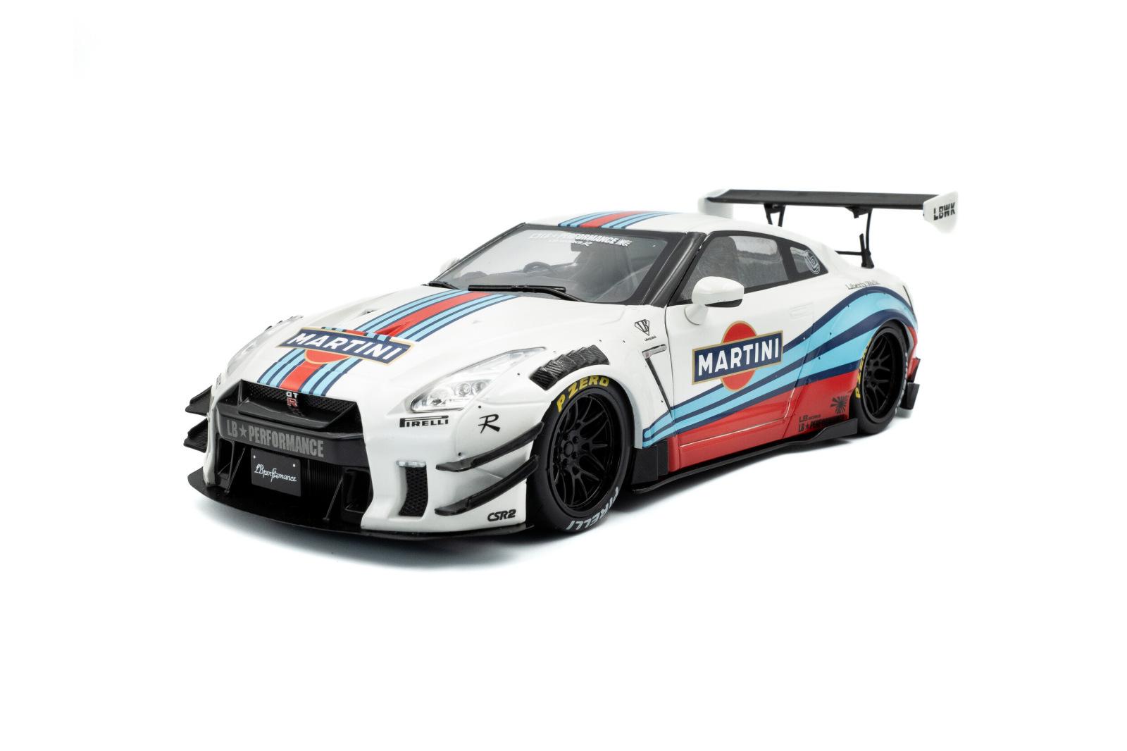 NISSAN GT-R (R35) W/ LIBERTY WALK BODY KIT 2.0 – M – 2024 (SOLIDO, S1805819)