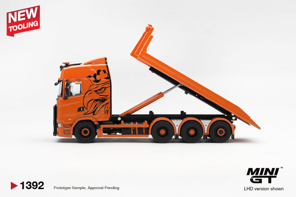 SCANIA 770S B8x4NA HOOKLIFT FLATBED ORANGE (MINI GT, MGT01392) 4