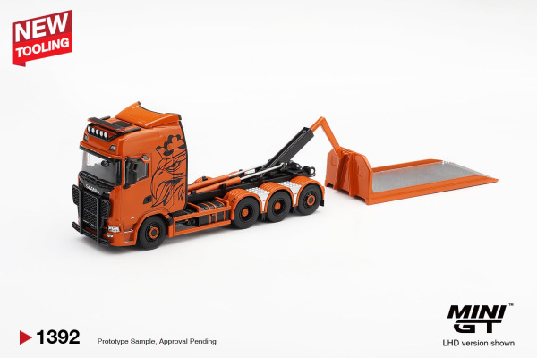 SCANIA 770S B8x4NA HOOKLIFT FLATBED ORANGE (MINI GT, MGT01392) 3