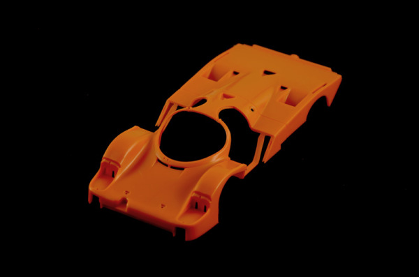 PORSCHE 956 JÄGERMEISTER (ITALERI, 3678) 2