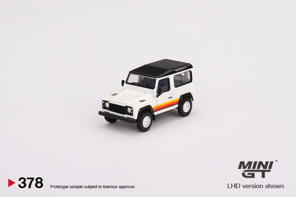Land Rover Defender 90 Wagon White (MINI-GT, MGT00378) 1
