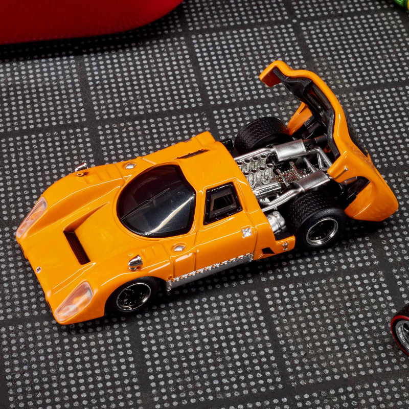 McLaren M6GT 4