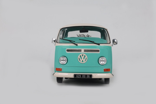 VOLKSWAGEN T2 PICK UP – TURQUOISE / WHITE – 1968 (SOLIDO, S1809405) 2