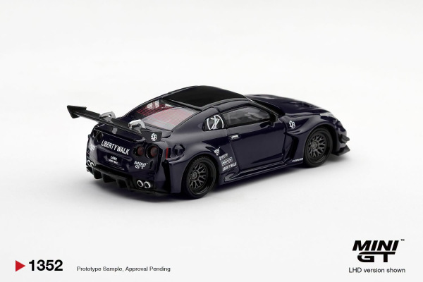 LB-SILHOUETTE WORKS GT NISSAN 35GT-RR VER.2 INOZETEK (MINI GT, MGT01352) 2