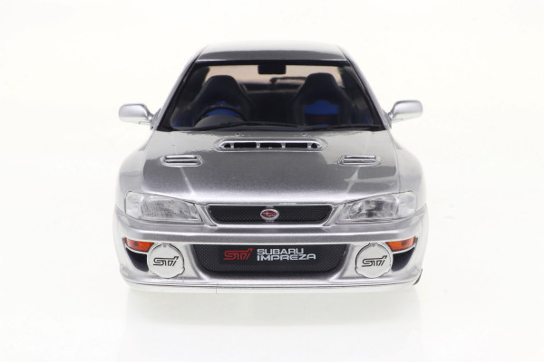 1/18 Subaru Impreza 22B – 1998 (SOLIDO, S1807408) 4