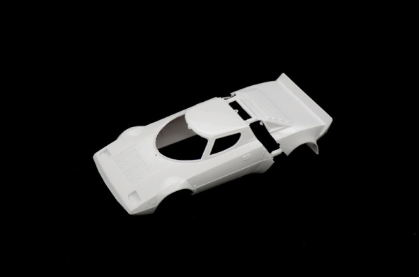 LANCIA STRATOS HF (ITALERI, 3654) 4