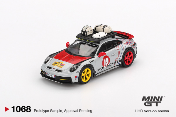 PORSCHE 911 DAKAR "UNCLE RALLY" (MINI-GT, MGT01068) 1