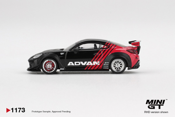 TOYOTA GR86 LB★NATION ADVAN (MINI GT, MGT01173) 1