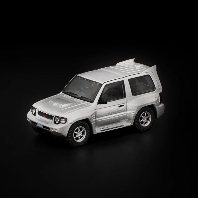 MITSUBISHI PAJERO EVOLUTION SILVER (WORKS MODEL, W640027)