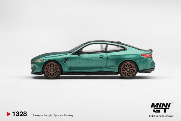 BMW M4 CS FROZEN ISLE OF MAN GREEN METALLIC (MINI GT, MGT01328) 2