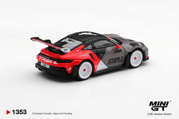 PORSCHE 911 GT3 RS STAPLE X INOZETEK (MINI GT, MGT01353) 2