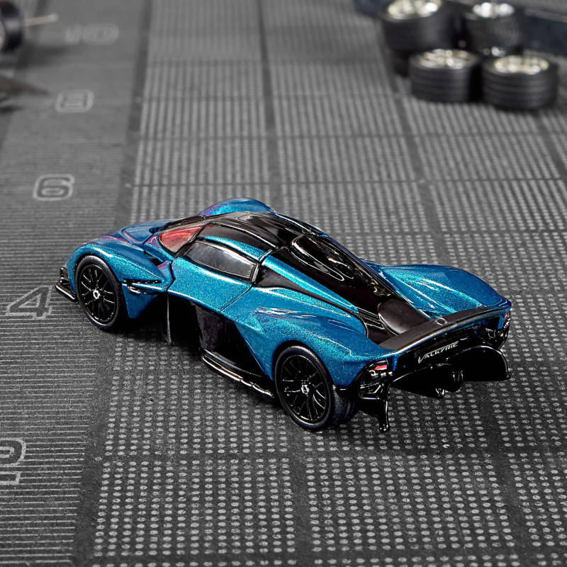 Aston Martin Valkyrie 1