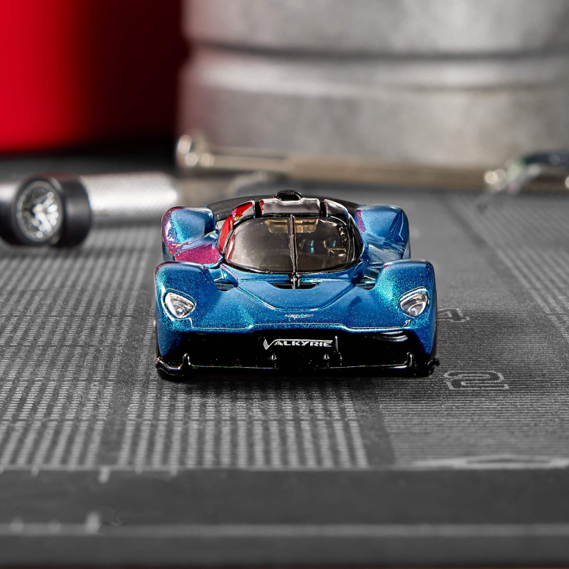 Aston Martin Valkyrie 2