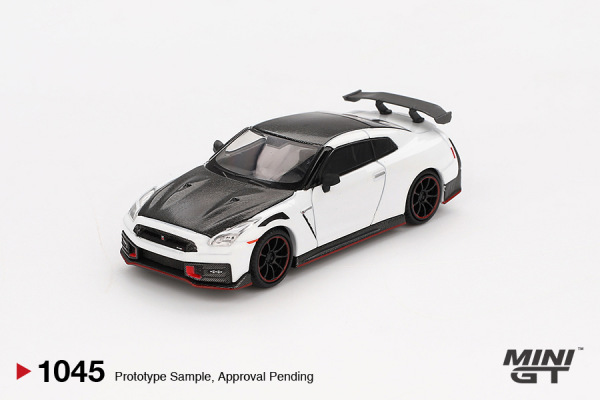 NISSAN GT-R NISMO 2024 BRILLIANT WHITE PEARL (MINI GT, MGT01045) 3