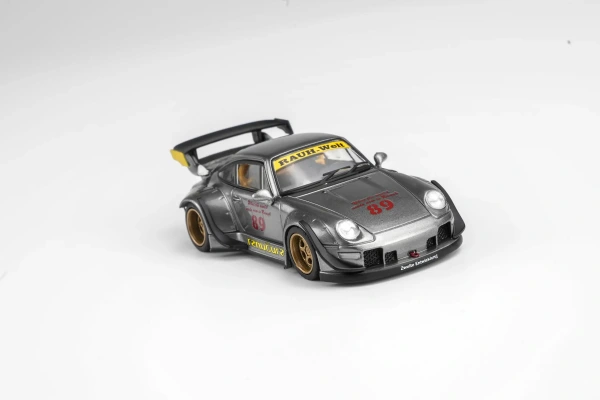 RWB 993 RAMINTRA CHASE CAR (MOTORHELIX, M62303) 3