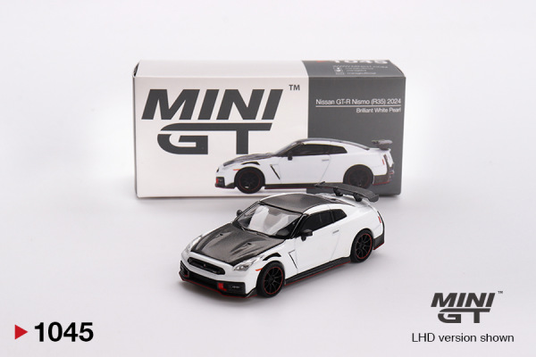 NISSAN GT-R NISMO 2024 BRILLIANT WHITE PEARL (MINI GT, MGT01045)