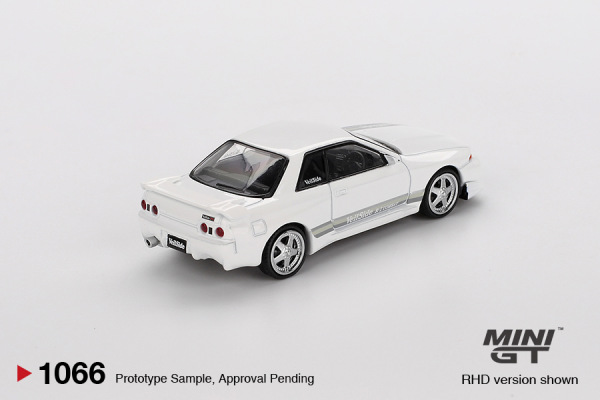 NISSAN SKYLINE GT-R (R32) VEILSIDE COMBAT C-I WHITE (MINI GT, MGT01066) 2