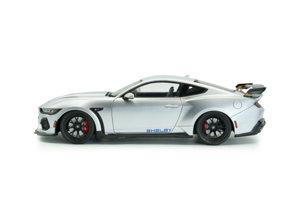 SHELBY MUSTANG SUPER SNAKE – GREY – 2025 (SOLIDO, S1813803) 6